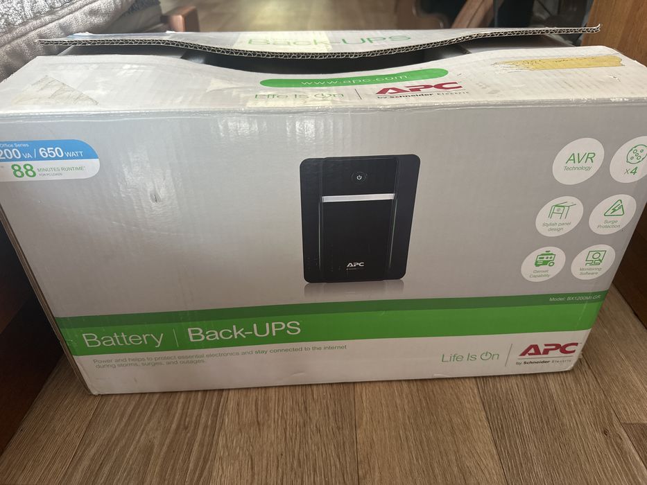 ДБЖ APC Back-UPS 1200va