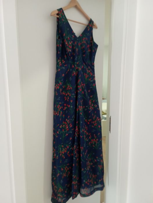 Vendo dois vestidos de cerimónia ,vesti uma vez cada