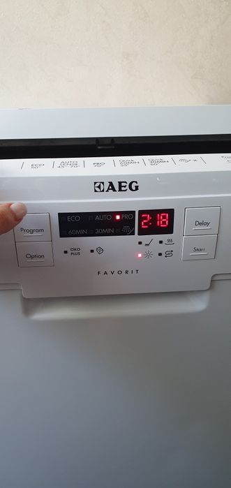 Maquin de lavar a loiça AEG