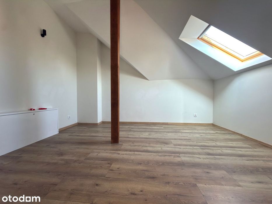 Dom Dom | działka 1618 m² | pompa ciepła | klimatyzacja | c. odkurzacz