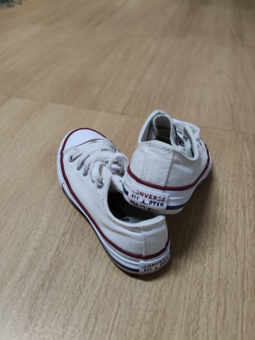 Sapatilhas Converse All Star brancas de criança