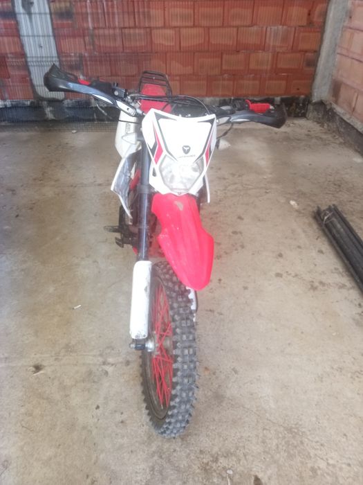 Cross Enduro 150 cc Defender