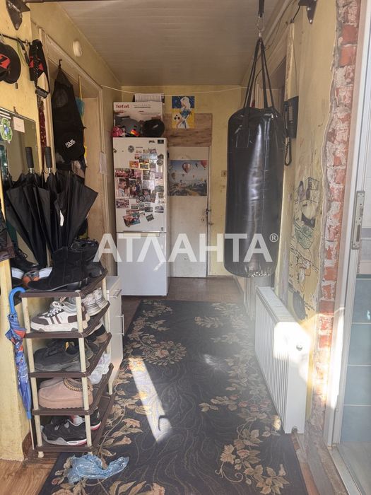 Продаж півособняку в центрі міста