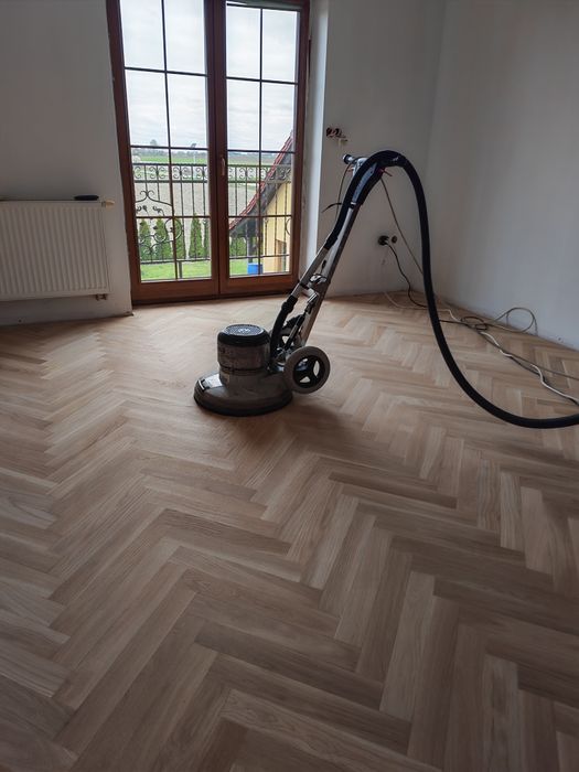 Cyklinowanie bezpylowe - parkiety, podłogi drewniane - wysoka jakość!