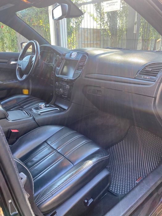 ОБМІН! Ghrysler 300 S 2015! Вишуканий, статусний автомобіль!