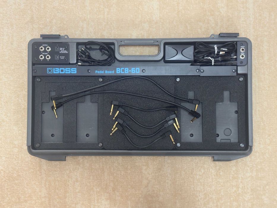 Pedalboard Boss BCB-60