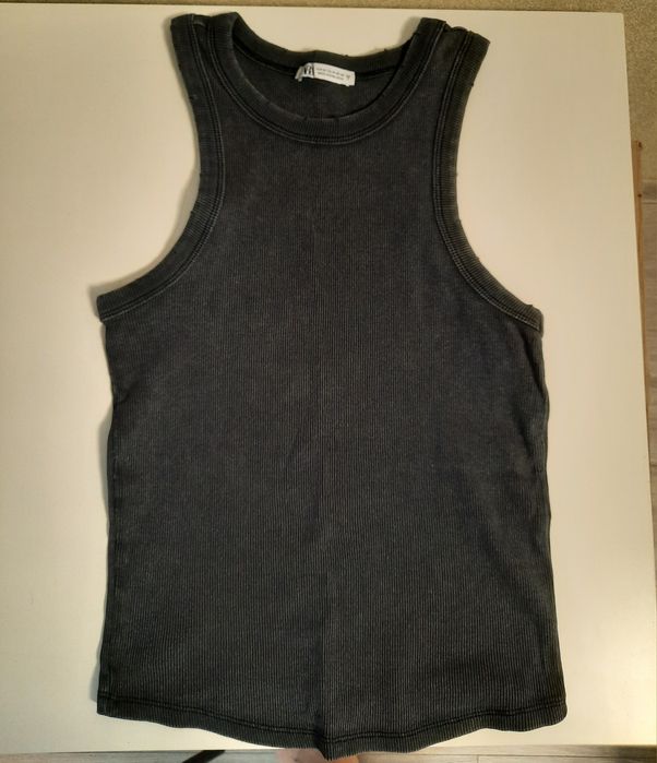Продам жіночу майку Massimo Dutti