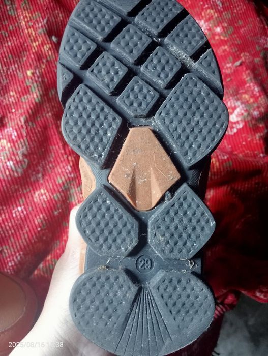 Осінні черевички для хлопчика