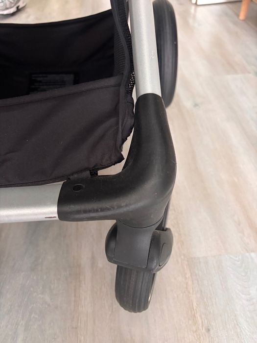 Carrinho cybex eos lux + adaptadores cybex eos lux