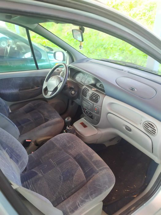 Renault Megane Scenic DCI 1.9 diesel