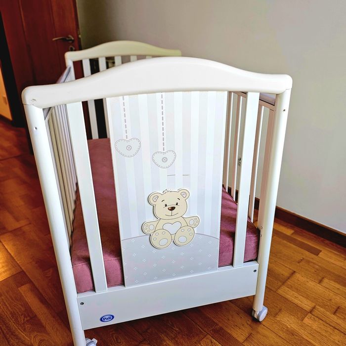 Berço da Pali em madeira maciça