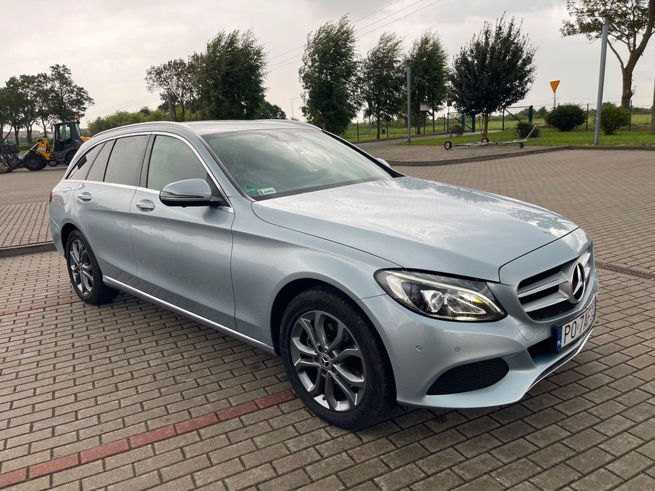 Mercedes-Benz Klasa C 200 4-Matic 2017r/ salon Polska/ serwisowany w ASO/ 9G- tronic