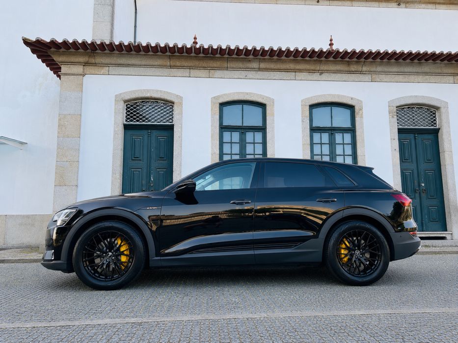 Audi e-Tron  Q8 50 quattro Sport Line