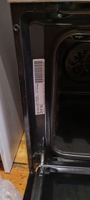 Płyta + piekarnik Leonard (model LUM310X)