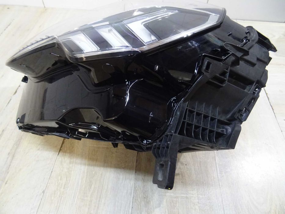 AUDI Q3 83A 18- FULL LED MATRIX LAMPA lampa lewa przód przednia  83A941035