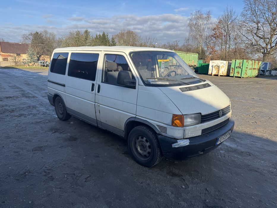 Vw transporter t4 9osobowy