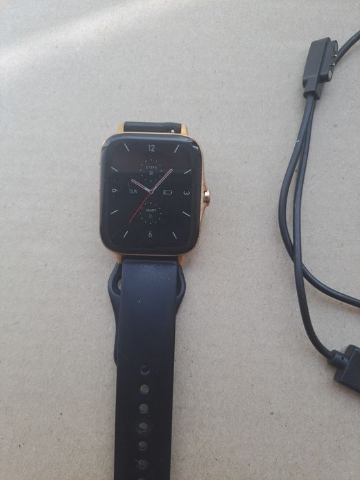 Смарт часы б.у в отличном состоянии