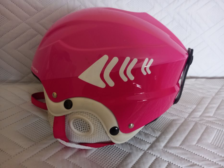 Sprzedam łyżwy i kask