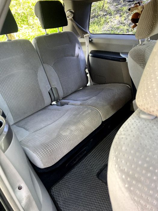 Mitsubishi Grandis 2.4 автомат газ бензи.н