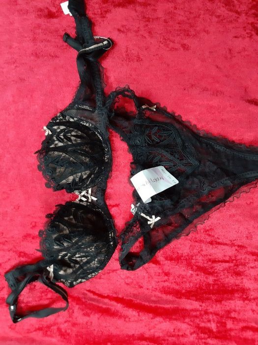 Lejaby stanik majtki 32,34 S komplet czarny piękny elegancki