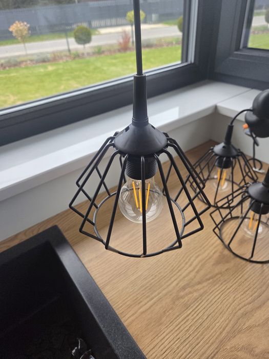Lampa wisząca 5 sztuk z żarówkami led