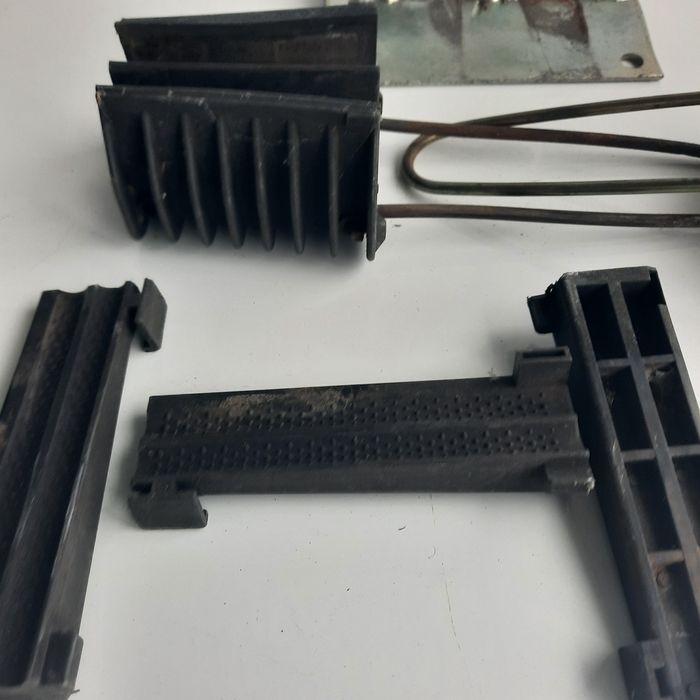 Крепления для электрического кабеля