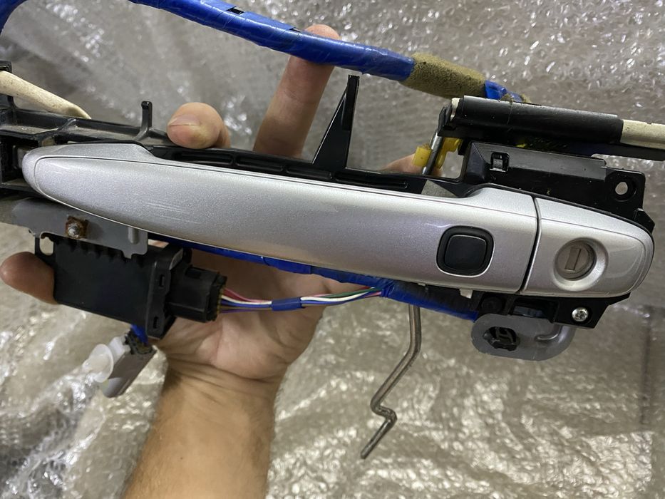 Дверная ручка камри 40 camry 40