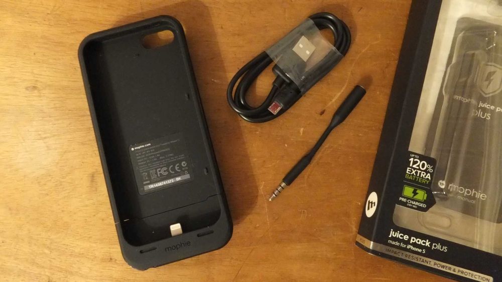 Mophie Juice Pack Plus iPhone 5/5S • Capa iPhone com bateria