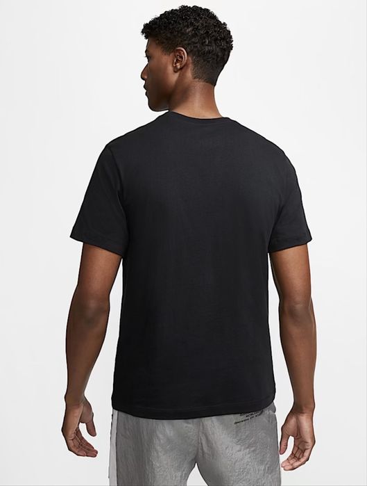 Nike Sportswear Club