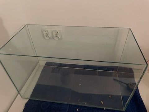 Szklane akwarium dla rybek, myszek, małych gryzoni