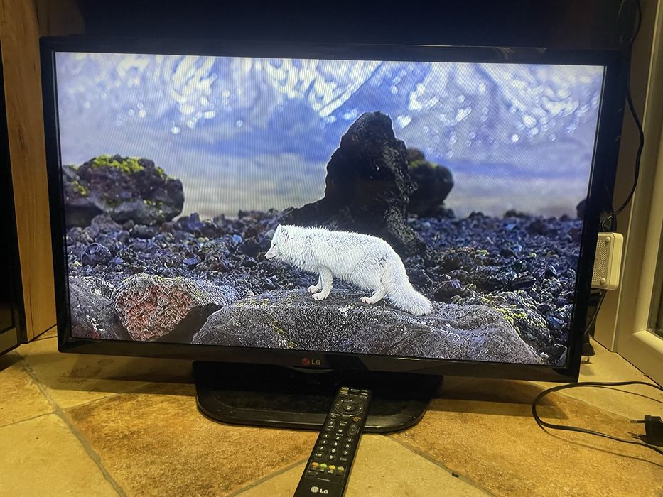 Телевізор lg 32 Full HD