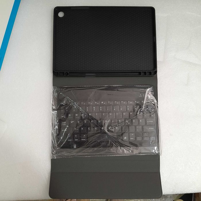чохли-клавіатури для планшетів (Tablet Keyboard Cases)