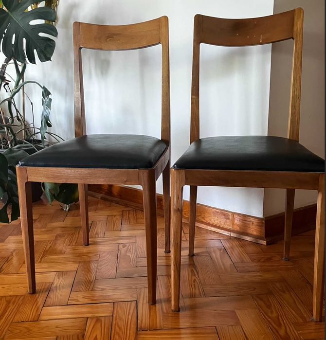 Conjunto de 2 Cadeiras Olaio vintage restauradas midcentury modern