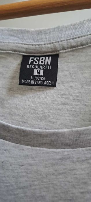 T-shirt manga caveada