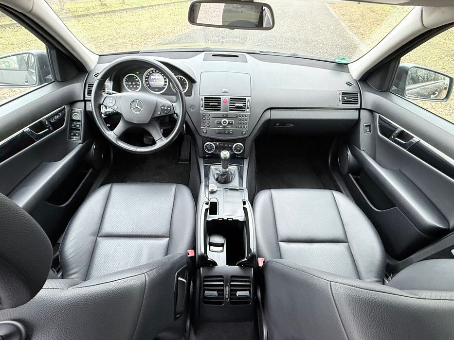 Mercedes-Benz C180 156 KM BlueEfficiency/ 1 właściciel/FAKTURY