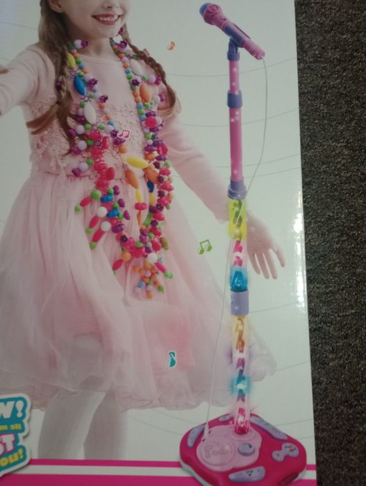 Sprzedam mikrofon zabawka