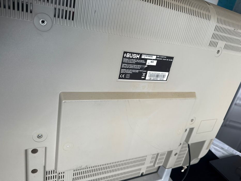 Monitor tv / Pc Bush 32 polegadas