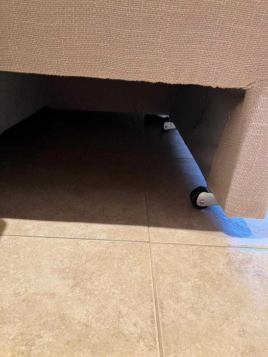 Sofa chase longue cama encosto rebativel alomfadas c garantia 270 cm