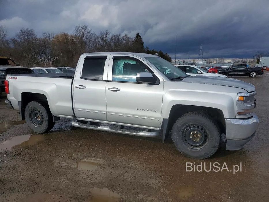 Chevrolet Silverado Jeżący  6osób  4x4 5,3L 355KM automat  KUPIONY w transporcie do Polski