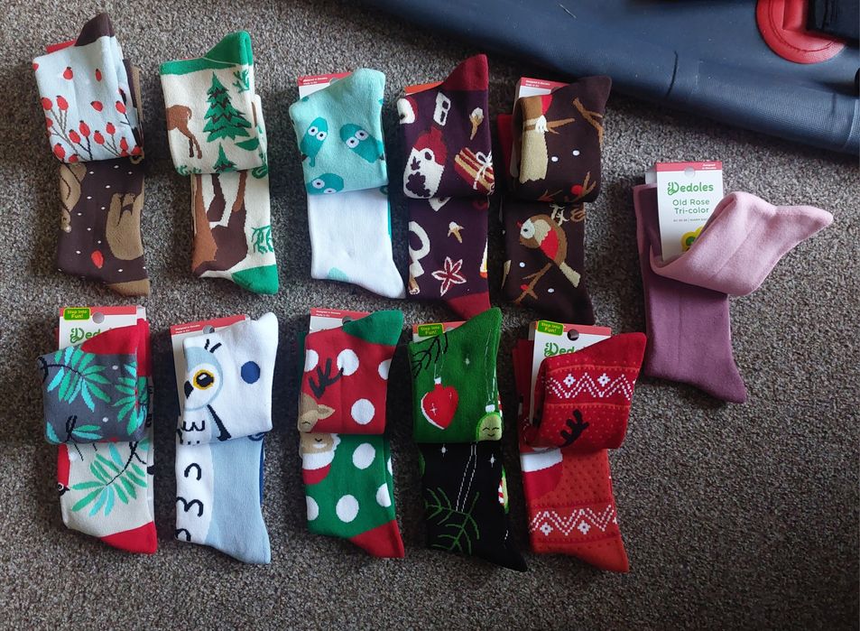 Grube ekstra ciepłe skarpety skary para nie do pary Dedoles 35-38