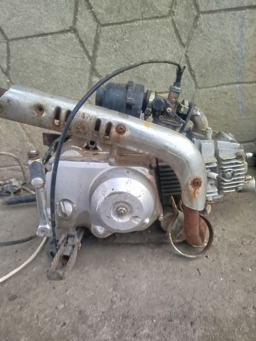 Мотор 125 кубів пів автомат