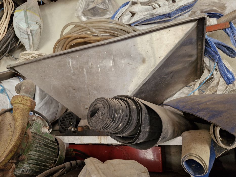 Esmagador eletrico lena