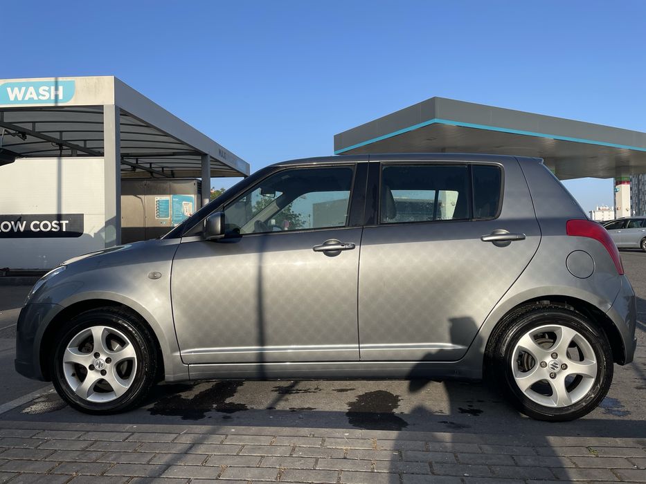 Suzuki Swift 1.3 93CV
