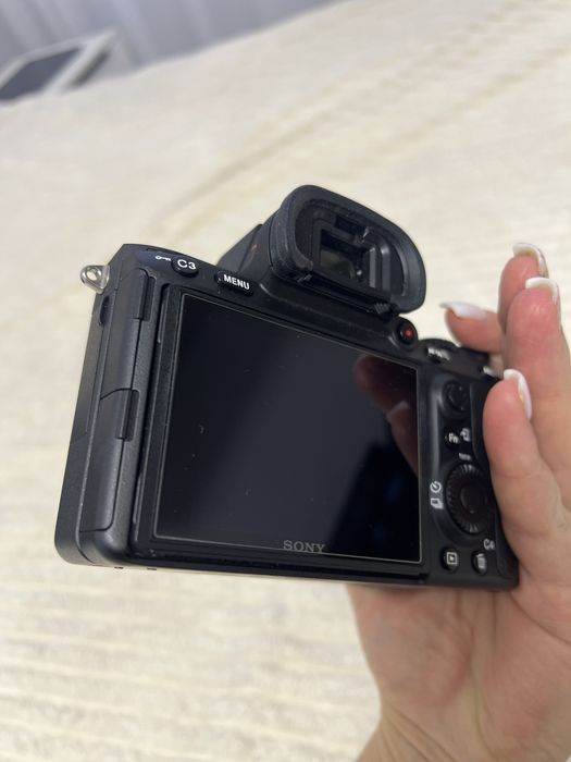 Фотоапарат Sony Alpha A7III Body Black (ILCE7M3B.CEC)