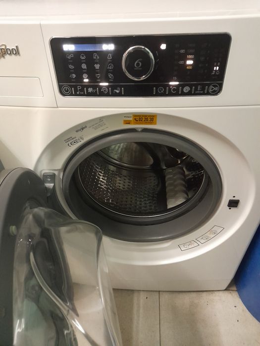 (Vendida)Máquina lavar Whirlpool 8kg c.entrega/garantia