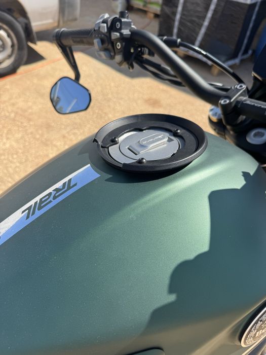 Benelli Leoncino 800 Trail