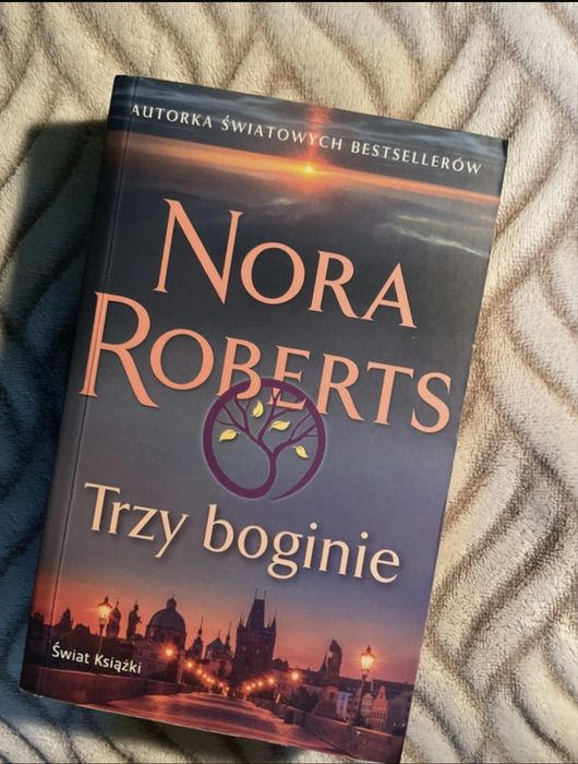 Trzy boginie Nora Roberts