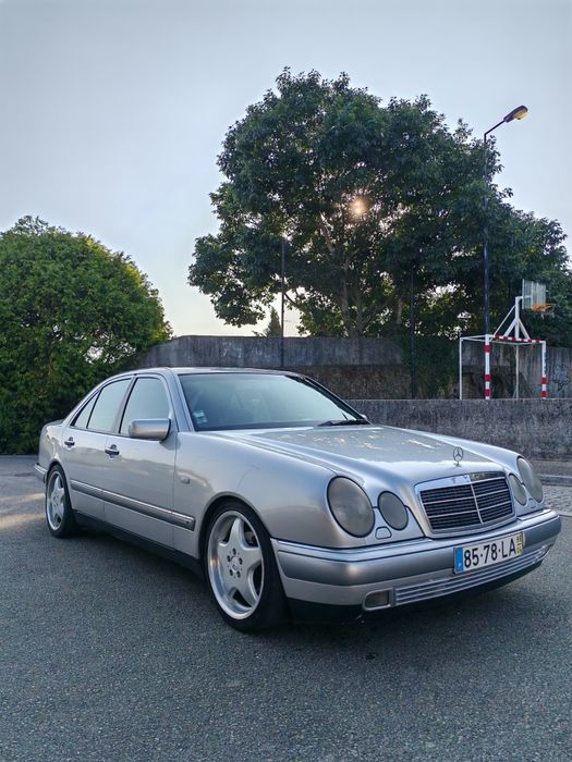 Mercedes-Benz E 250 — fotografia 2