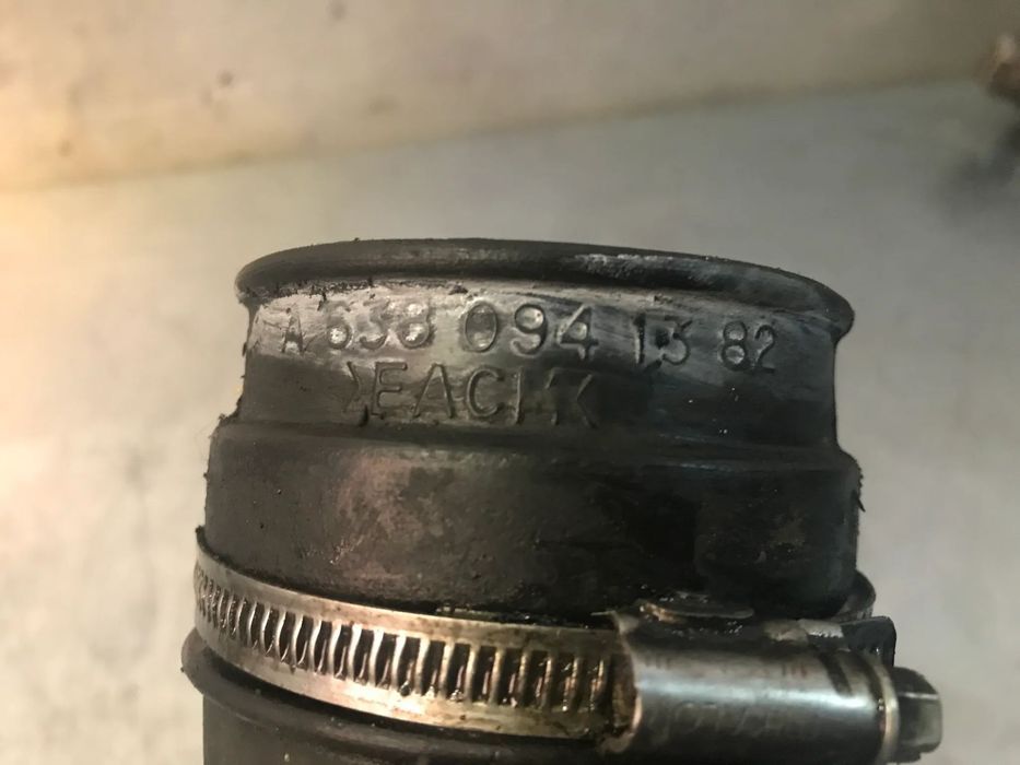 TUBO ADMISSÃO TURBO MERCEDES VITO W638 108CDI 2.2CDI A6380941382