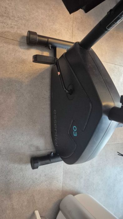 Bicicleta estatica - Essential Domyos438775977492490243